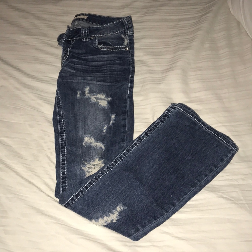 Silver Jeans - Picture 2 of 4